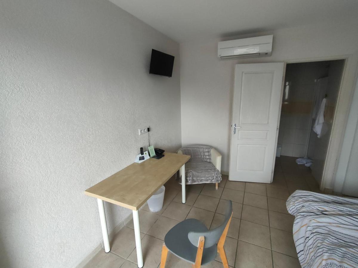 Logis Hotel Le Clos Saint Loup Bram Ngoại thất bức ảnh
